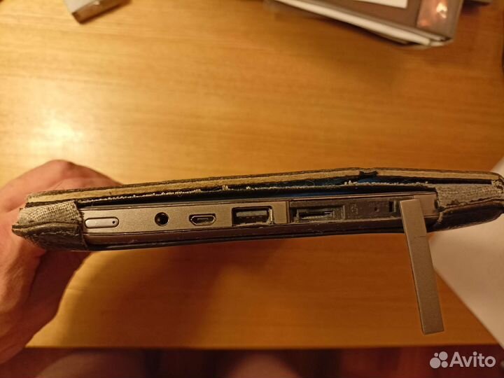 Планшет Acer Iconia Tab A210