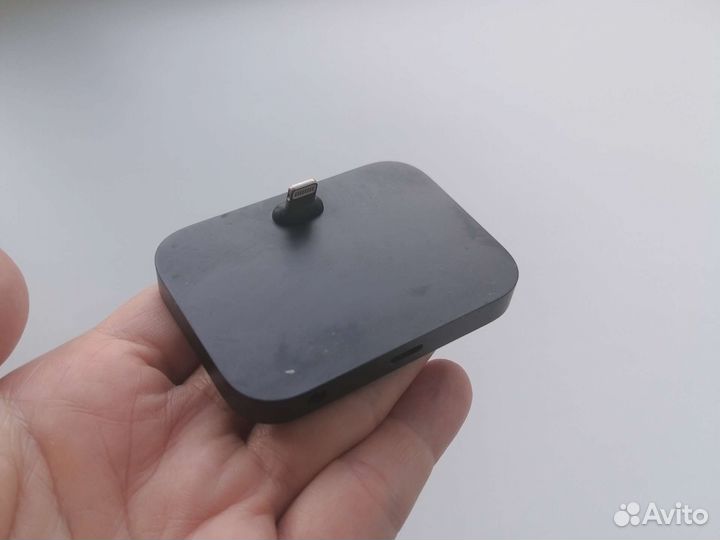 Док станция iPhone