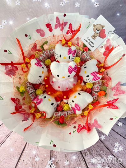 Красивые букеты из игрушек