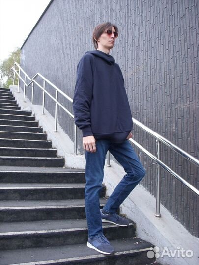 Пошив футболок и толстовок с вышивками