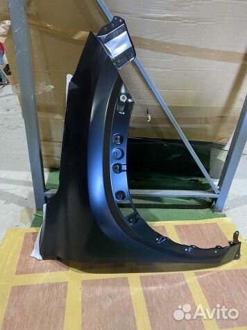 Крыло правое Lexus NX