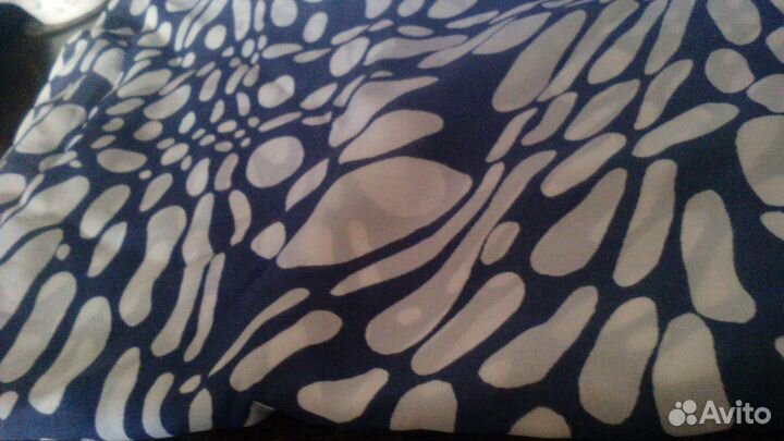 Отрезы ткани разные