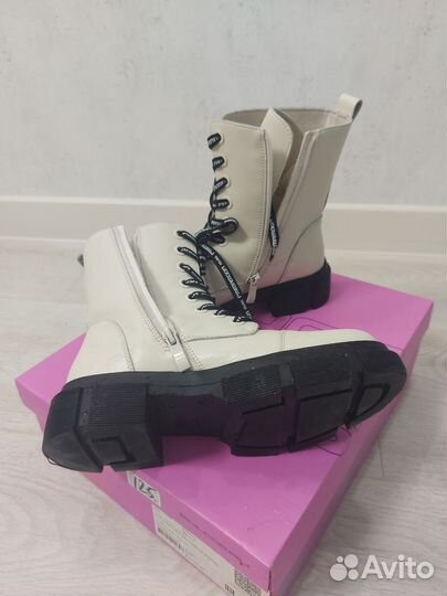 Ботинки демисезонные для девочки 34