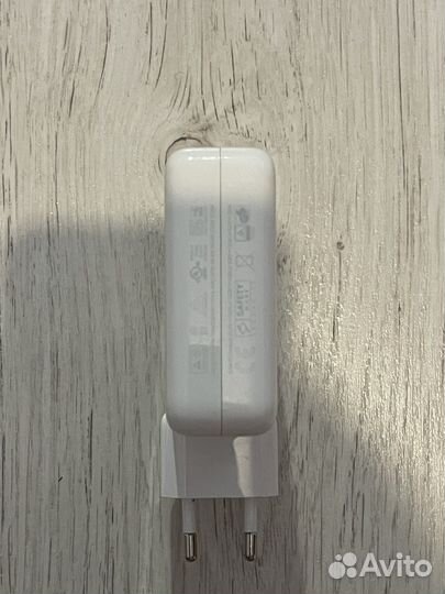 Usb c power adapter 61w