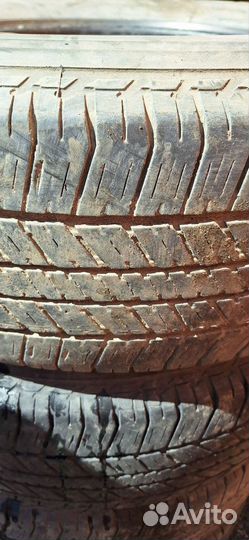 Bridgestone Dueler H/T 265/65 R17