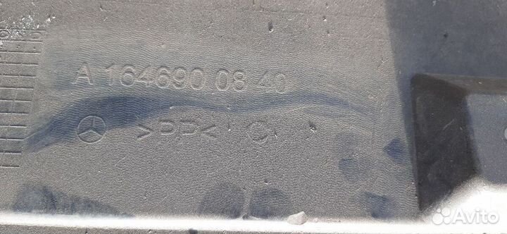 Порог Mercedes ML W164