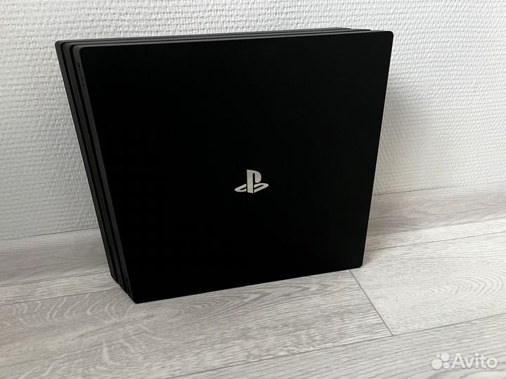 Sony PS4 pro 1tb