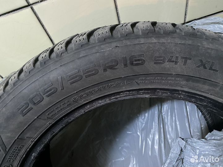 Nokian Tyres Hakkapeliitta 8 205/55 R16