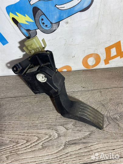 Педаль газа Ford-Форд Focus I 1998-2004