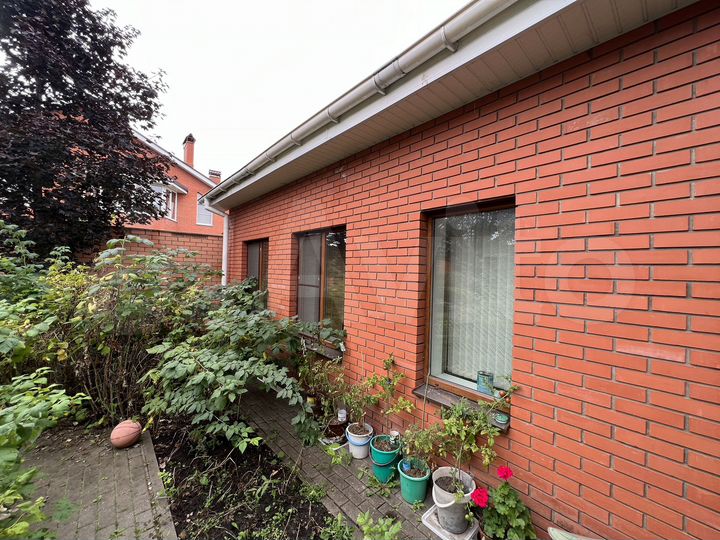 Коттедж 251,5 м² на участке 20 сот.