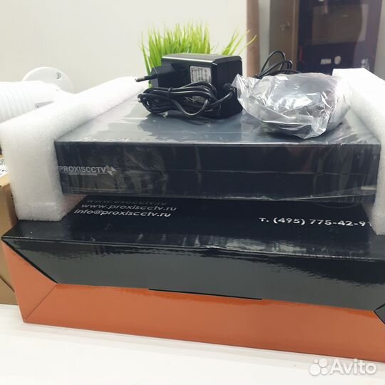 Комплект видеонаблюдения на 4 IP камеры