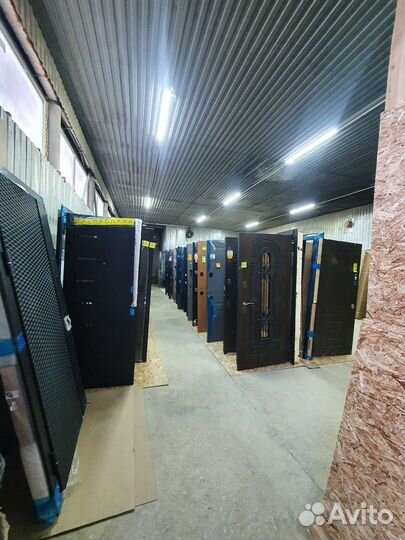 Входные двери склад