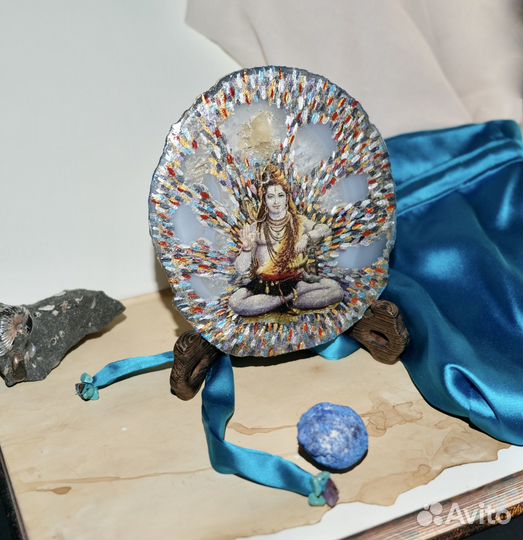 Алтарный артефакт на агате Шива