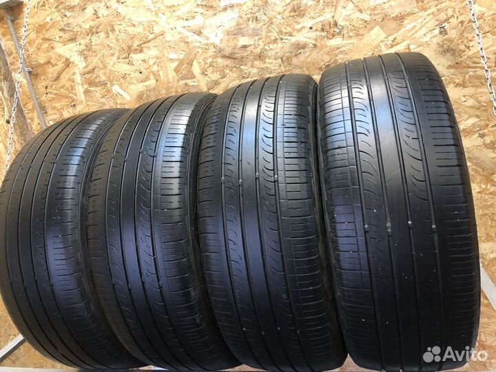 Nexen Classe Premiere CP672 215/60 R17