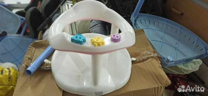 Стул для кормления, коляска