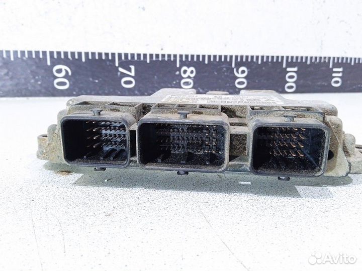 Блок управления двигателем