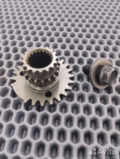 Suzuki gsxr 600 k8 k9 k10 n735 Звезда коленвала