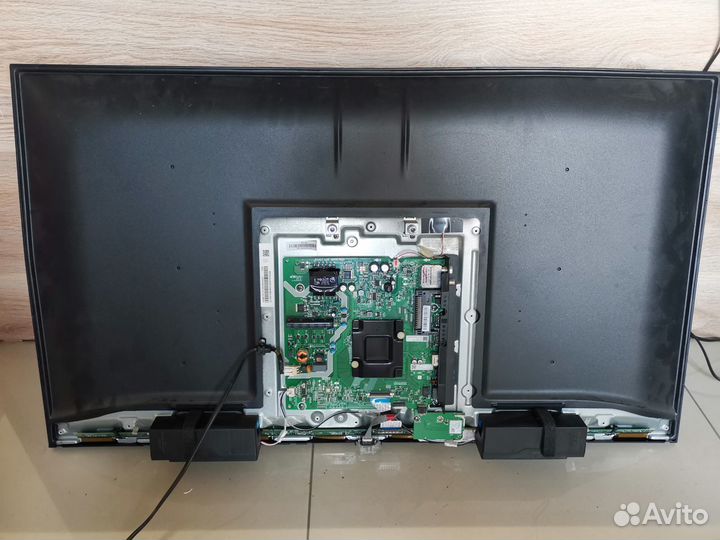 Телевизор Doffler 40EFS67 (Разбор) (По запчастям)