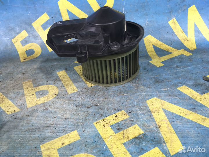 Моторчик печки Audi A4 B5