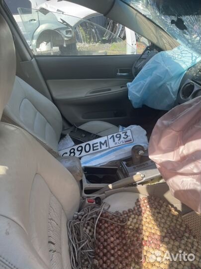 В разборе машина Mazda 6 GG 2.0