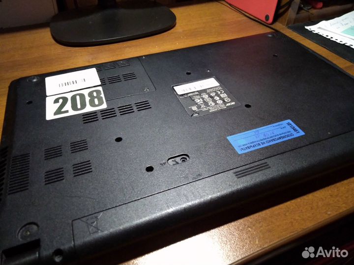 Ноутбук Acer Aspire v5-571G