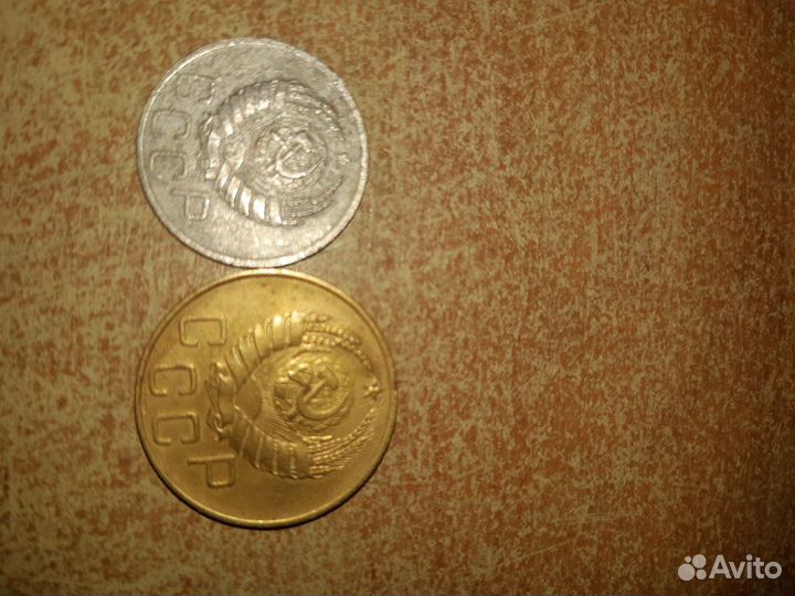 Продаю 2 монеты раннего СССР 39г