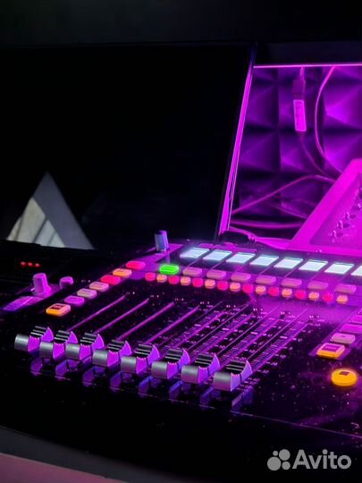 Presonus faderport 8 daw контроллер, фейдер