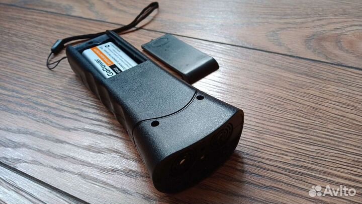 Ультразвуковой фонарик для дрессировки собак