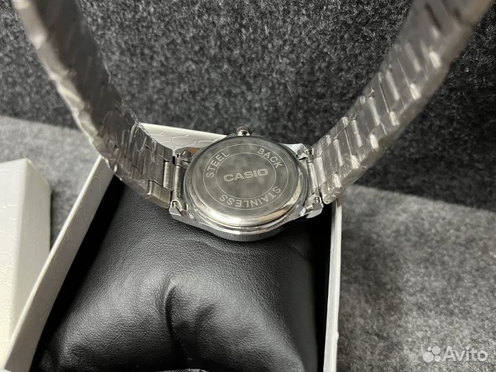Часы casio в подарочной коробке