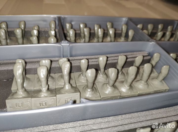 Основной набор зубов Gérald Ubassy 106 репродукций