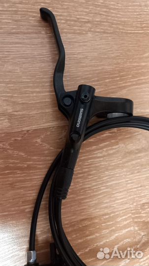 Гидравлические тормоза на велосипед Shimano MT-200