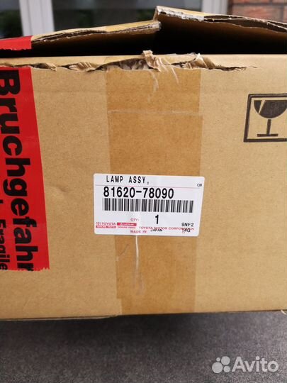 Левый ходовой огонь Lexus NX оригинал 2020 года