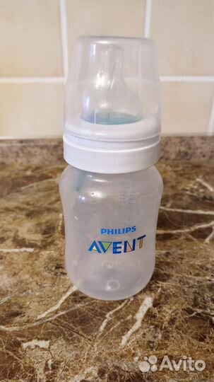 Бутылочки для кормления avent