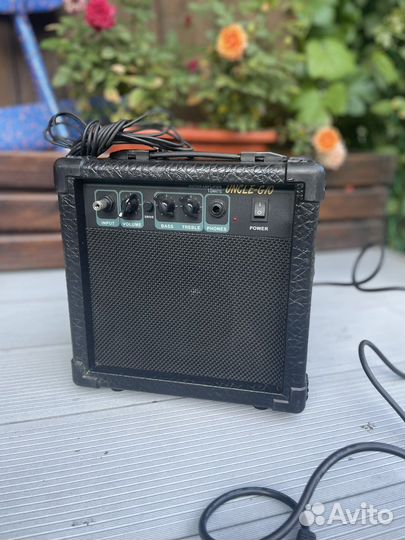 Комбоусилитель для электрогитары