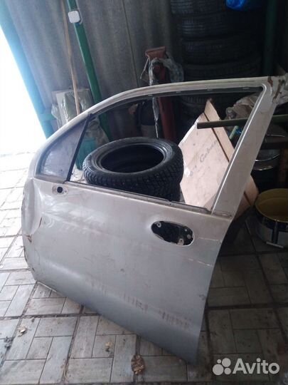 Дверь передняя правая daewoo matiz