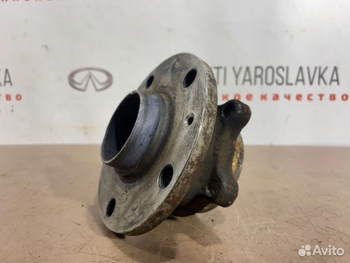 Подшипник ступицы передний правый Skoda Yeti 5L