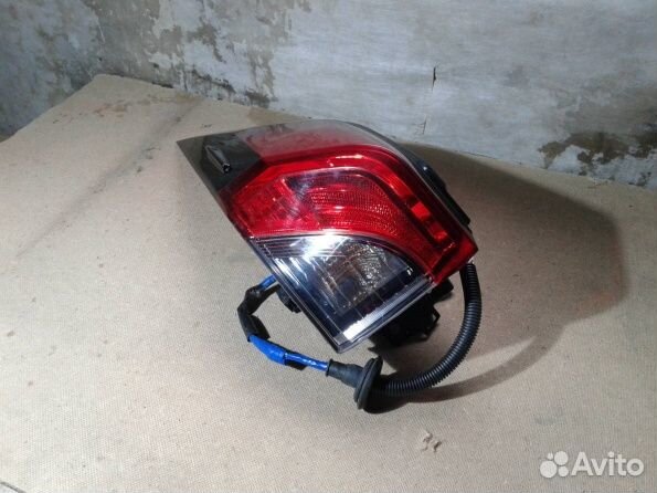 Toyota Rav 4 фонарь правый