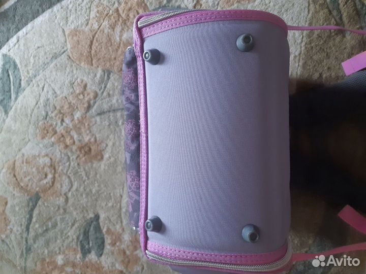 Рюкзак школьный