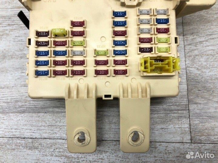 Блок предохранителей Kia Sportage кроссовер G4FD