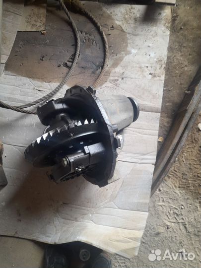 Редуктор на Mercedes atego