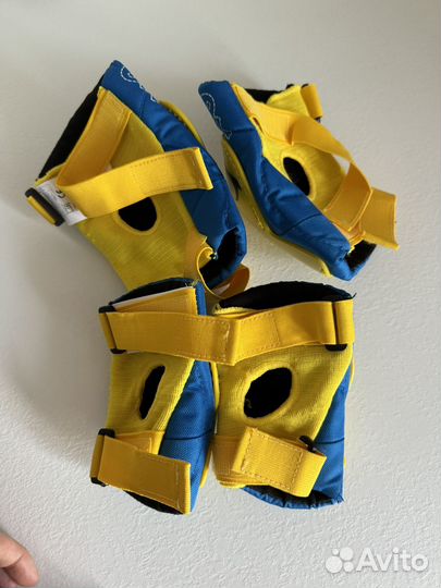 Защита детская на руки и ноги (наколенники)