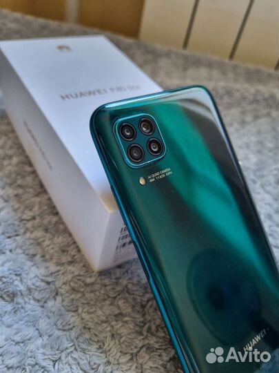Телефон huawei p40 lite