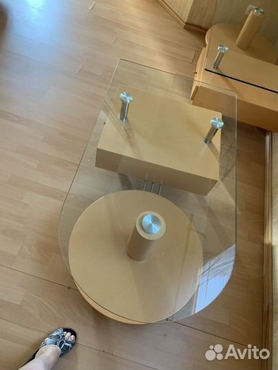 Журнальный стол (стекло)