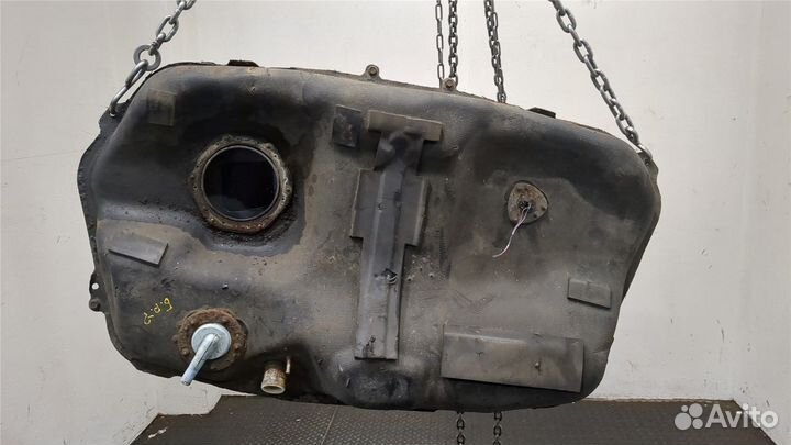 Бак топливный Mitsubishi Endeavor, 2009