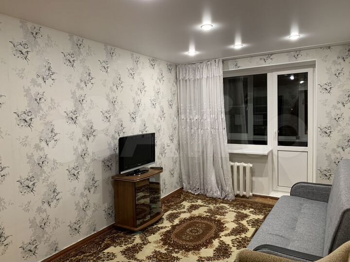 1-к. квартира, 38 м², 9/9 эт.