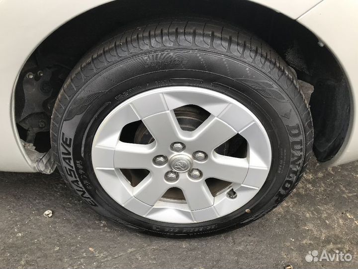 Ручка кпп на Toyota Prius NHW20