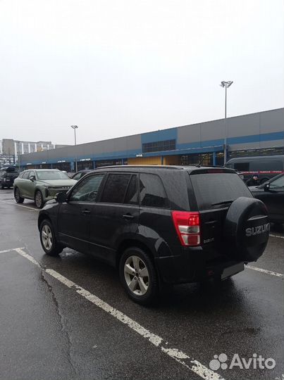 Suzuki Grand Vitara 2.0 AT, 2011, 220 000 км