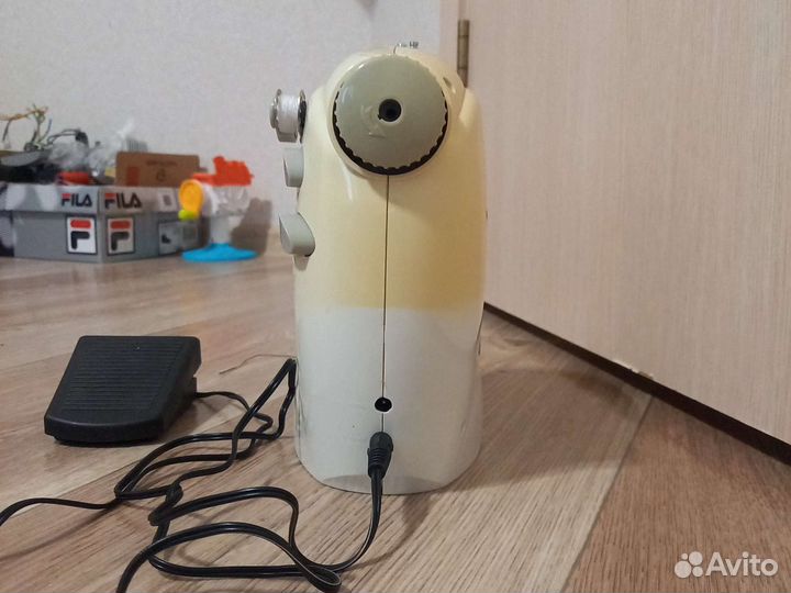 Мини Швейная машина