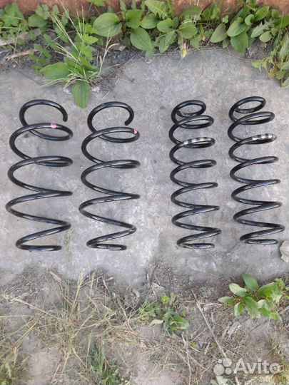 Пружины skoda rapid комплект