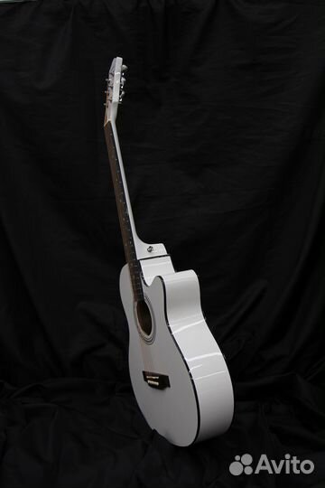 Гитара акустическая Elitaro